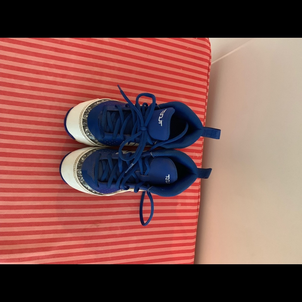 Girl’s Nike Baseball Kleats
